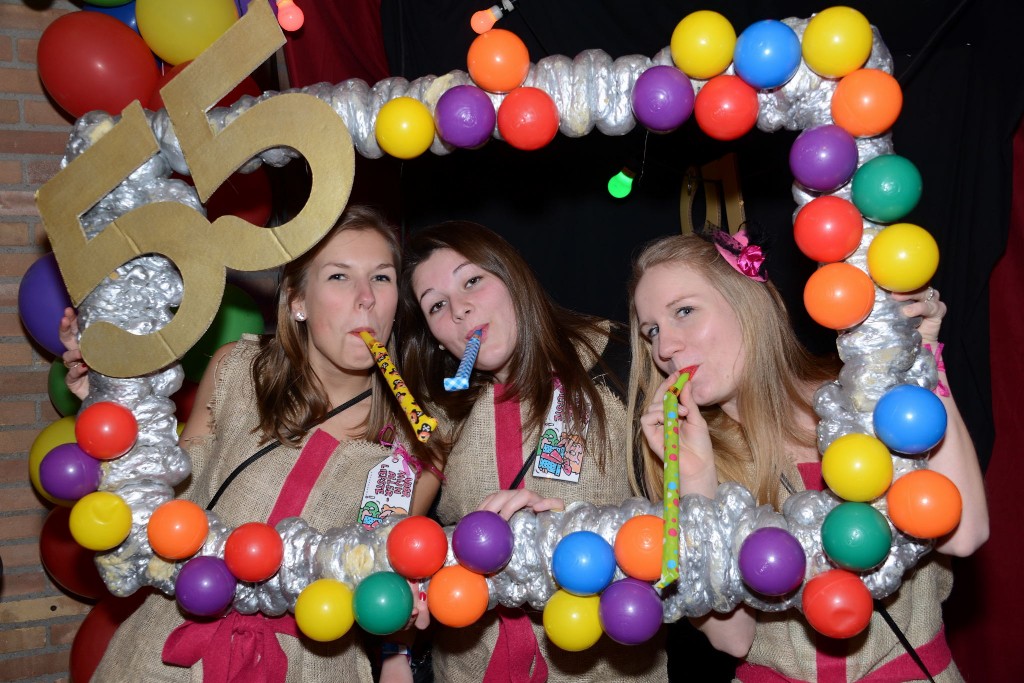 ../Images/Jubileum feest 5x11 049.jpg